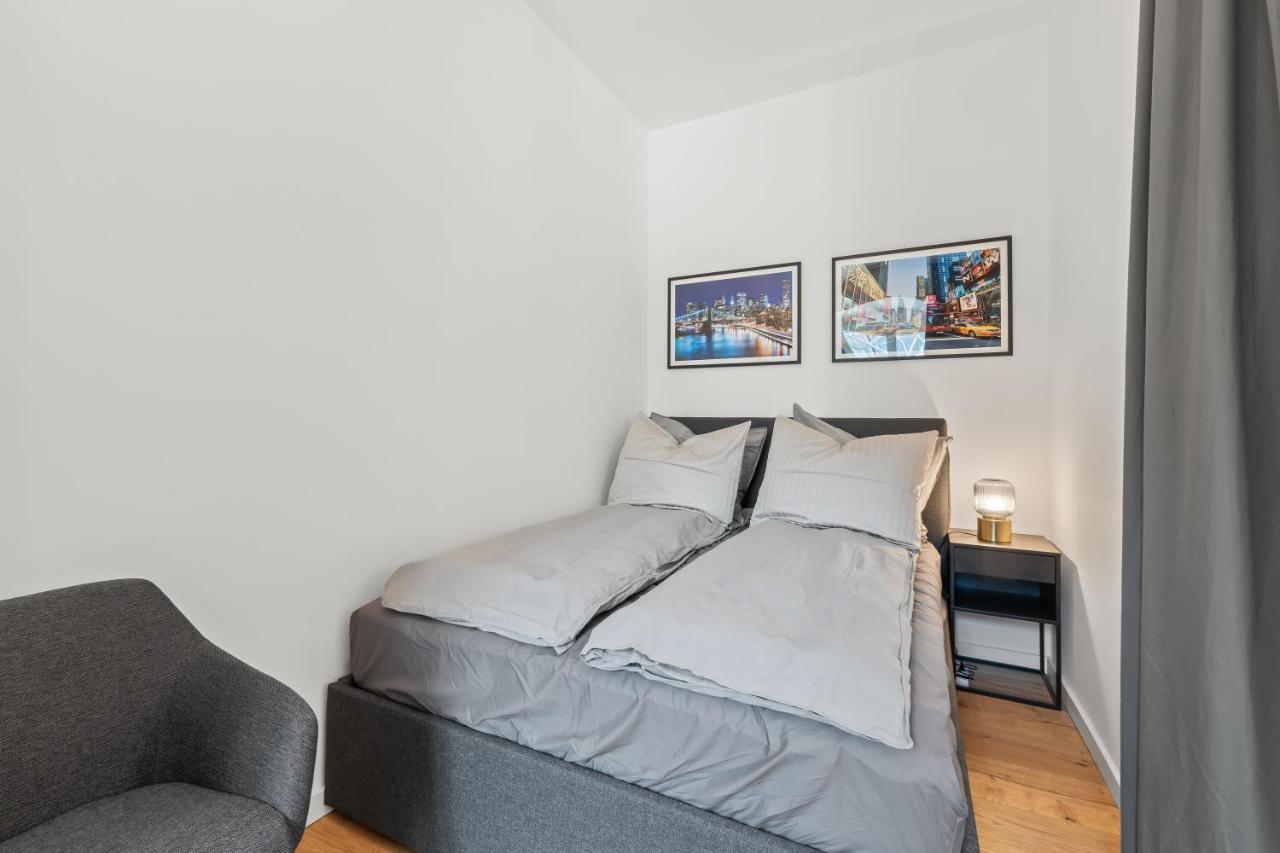 The Strassburger, Stylish 3 Bedroom Apartment In Downtown Берлин Экстерьер фото